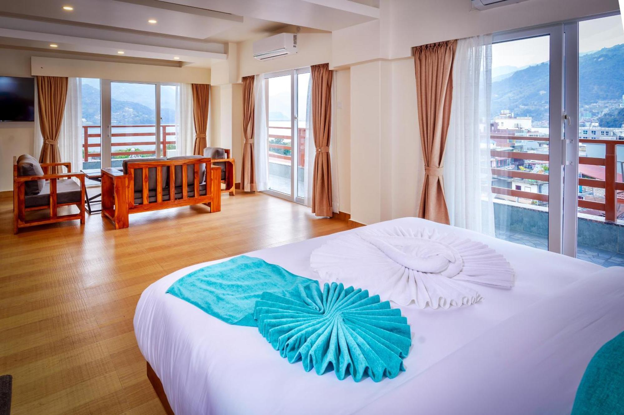 Pokhara Alpine And Springs Exterior foto